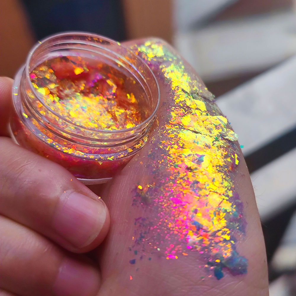 ผงกลิตเตอร์เปลี่ยนสีรุ้ง ประกา - Eyeshadow Glitter Pigment บทวิจารณ์และราคา