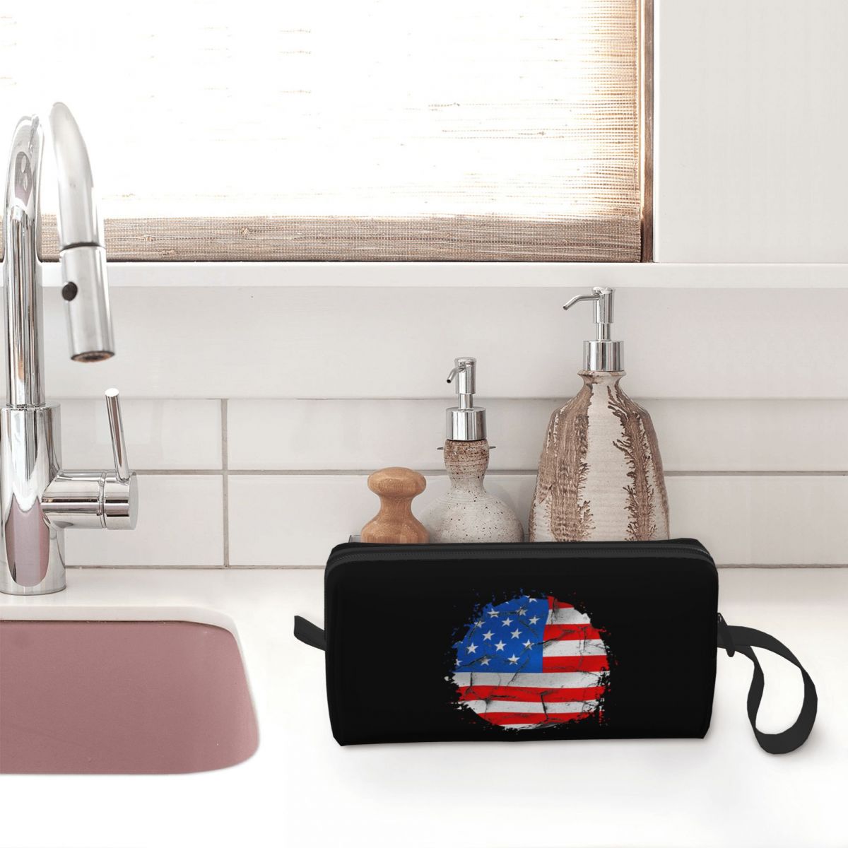กระเป๋าเครื่องสำอางลายธงชาติอเ - Beauty Makeup Usa บทวิจารณ์และราคา