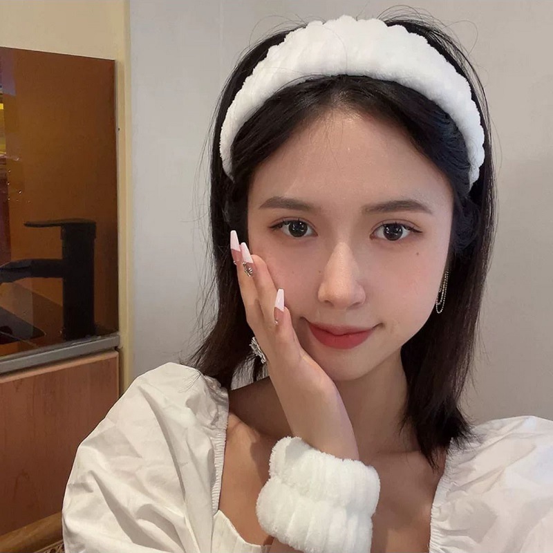 Face Washสายรัดข้อมือชุดสตรีHe - Makeup Beauty Set บทวิจารณ์และราคา