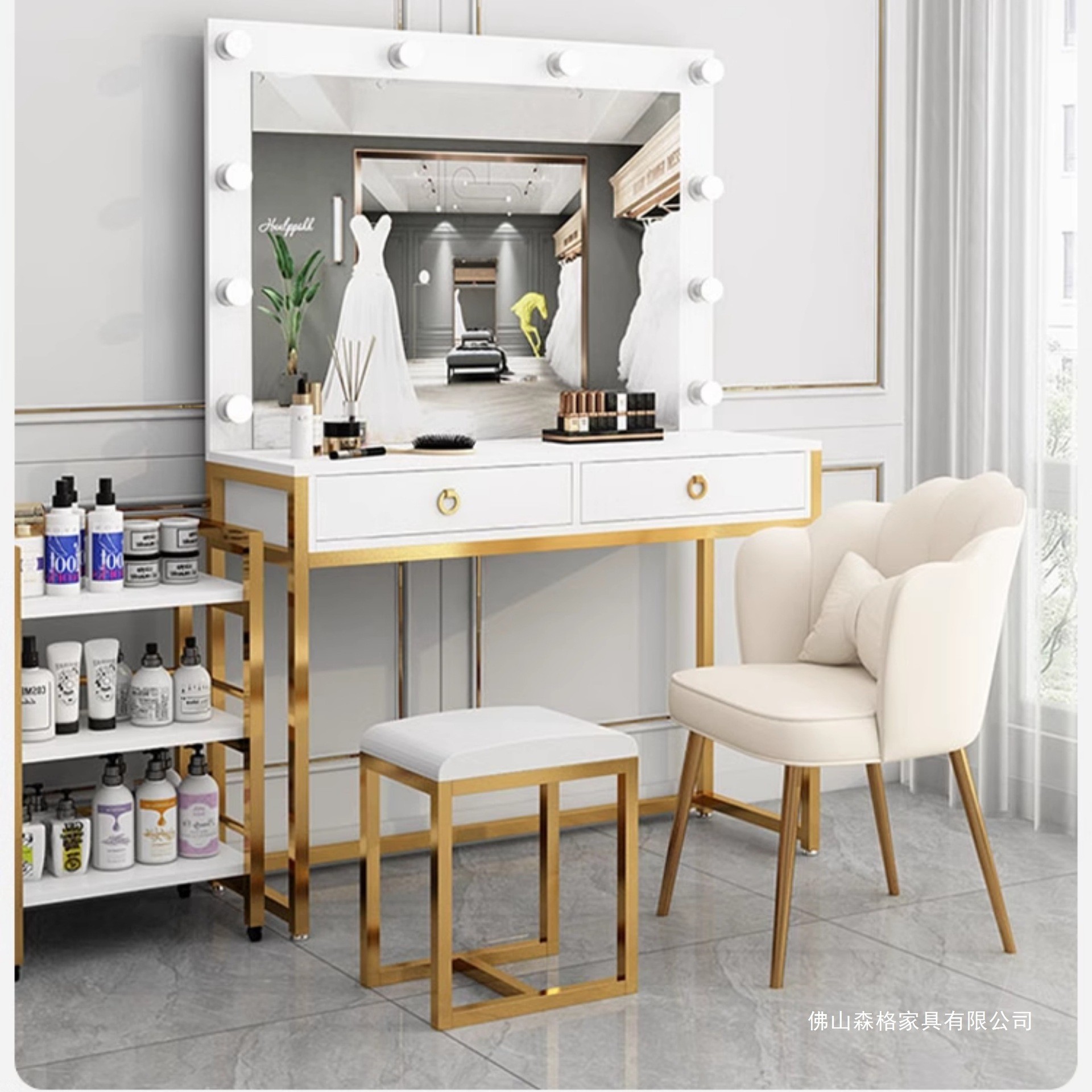 โต๊ะเครื่องแป้งพร้อมกระจกและโค - Beauty Makeup School บทวิจารณ์และราคา