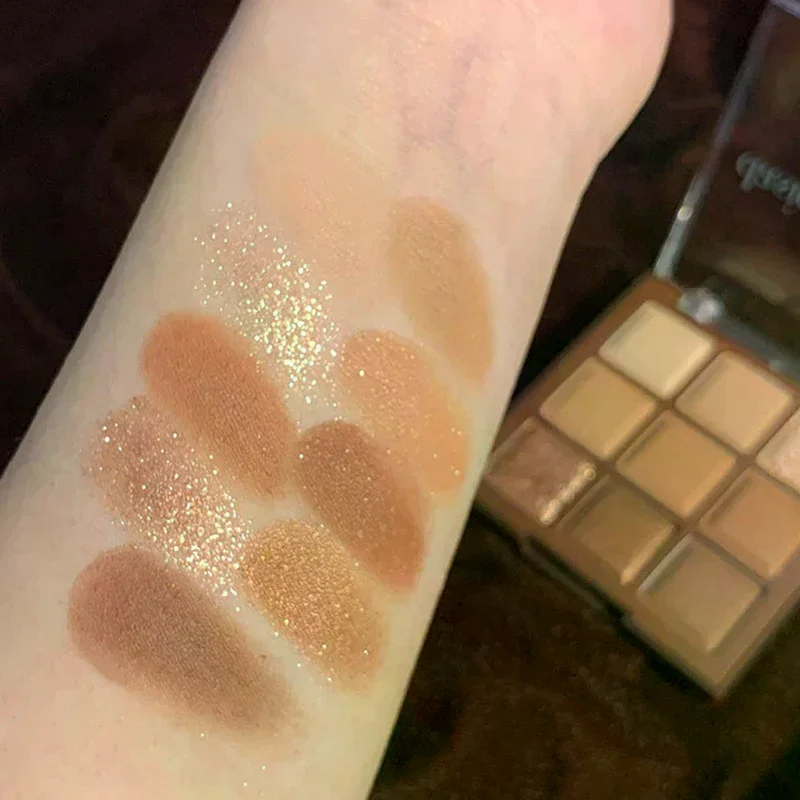 DIKALU 9 สีพาเลทอายแชโดว์กลิตเ - Eyeshadow Glitter Pigment บทวิจารณ์และราคา