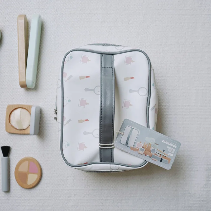 ชุดของเล่นแต่งหน้าจำลองไม้สำหร - Beauty Makeup Gift Sets บทวิจารณ์และราคา